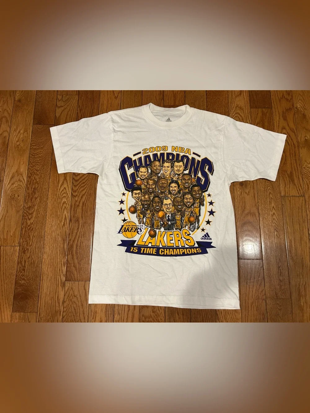 Adidas LA Lakers‎ 2009 NBA Champions Shirt 15 Time Champs Caricature Small Vtg